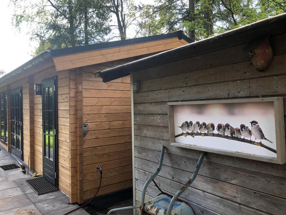 3 Slaapkamer Blokhut Met Opgemaakte Bedden Villa Putten Exterior foto